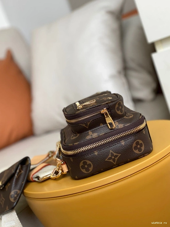 WIS CROSSBODY LOUIS UTILITY VUITTON 0208